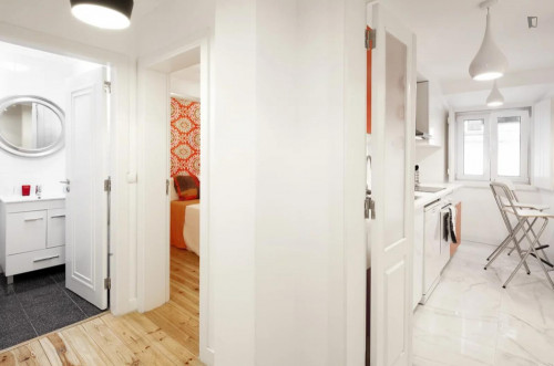 Inviting 2-bedroom apartment in classic Lapa - Gallery - 20