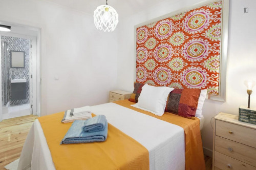 Inviting 2-bedroom apartment in classic Lapa - Gallery - 12