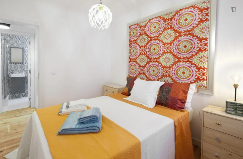 Inviting 2-bedroom apartment in classic Lapa - Gallery - 8
