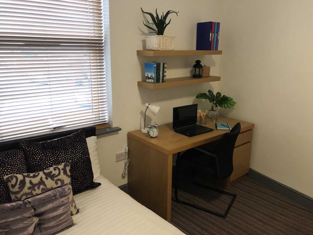  Deluxe En-Suite  -  Millfield House  - Gallery -  10