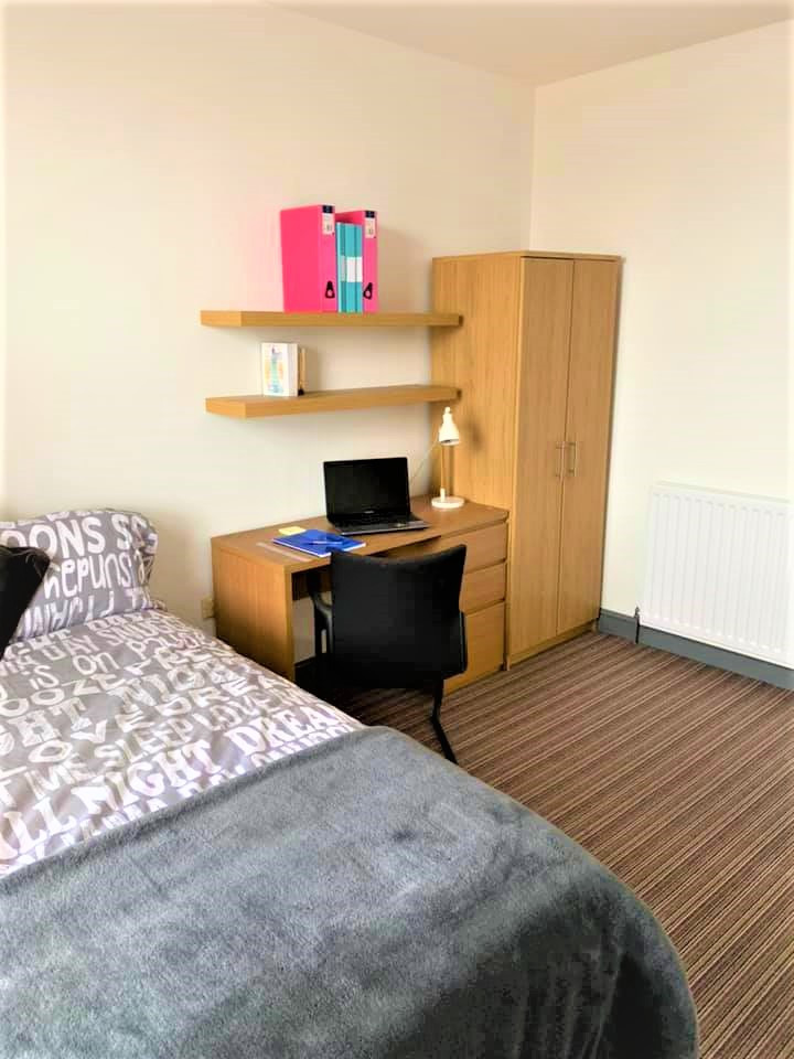  Deluxe Bedroom  -  Millfield House  - Gallery -  30