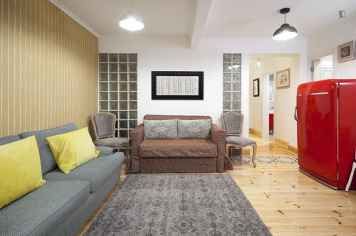 Welcoming 2-bedroom apartment in Lapa - Gallery - 5
