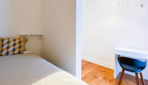 Comfy single bedroom near the Intendente metro - Gallery - 5