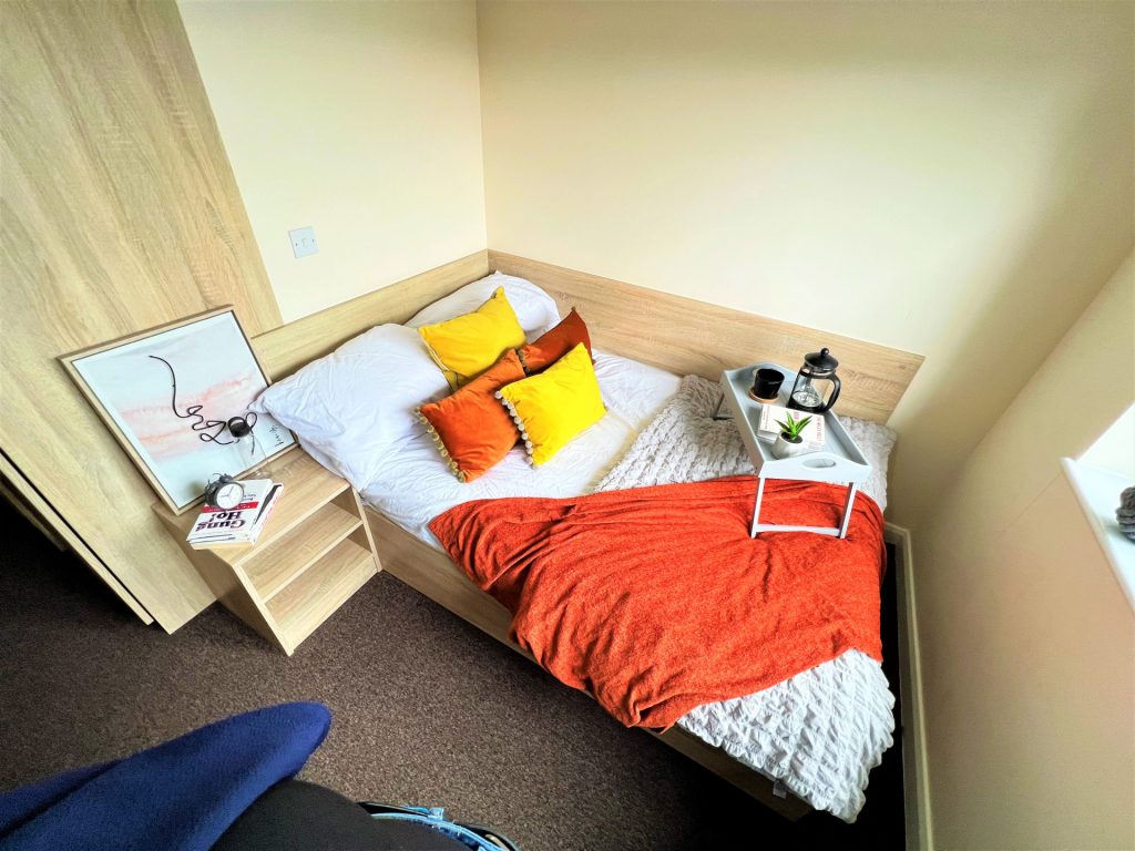  Deluxe En-Suite  -  Jubilee Court  - Gallery -  9
