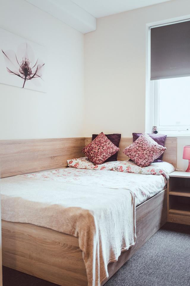  Premier En-Suite  -  Jubilee Court  - Gallery -  5
