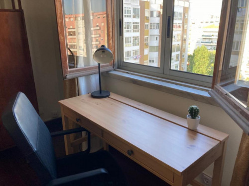 Welcoming single bedroom near Escola Superior de Comunicação Social - Gallery - 6