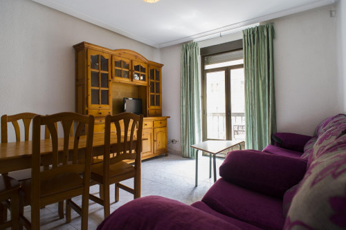 4-Bedroom apartment in proximity to Facultad de Derecho - Gallery - 14