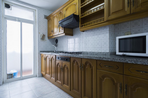 4-Bedroom apartment in proximity to Facultad de Derecho - Gallery - 23