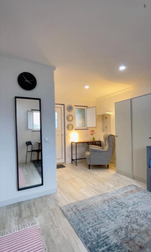 Very cool studio in Ajuda - Gallery - 8