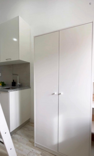 Welcoming studio in Ajuda