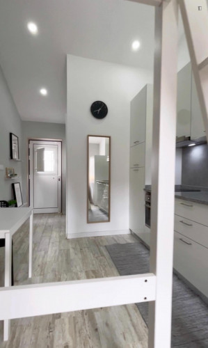 Welcoming studio in Ajuda - Gallery - 6