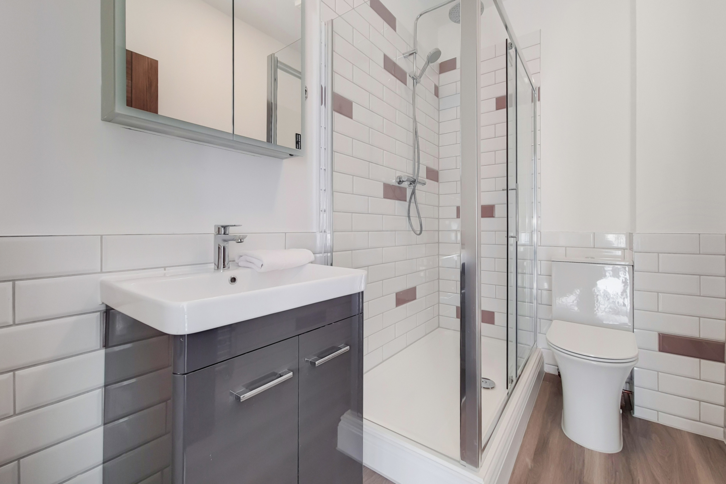 One Bedroom - Brewers Lane - Gallery - 6