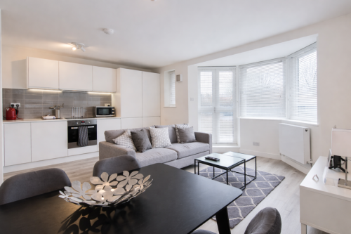Kew Bridge Court - Gallery - 12