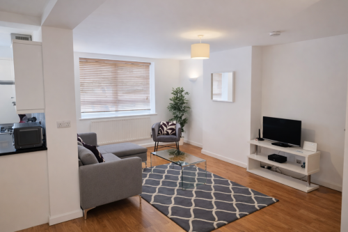 Kew Bridge Court  - Gallery -  4