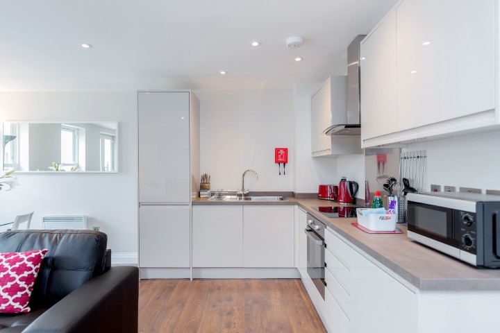  Two Bedroom  -  trinity house, london  - Gallery -  5