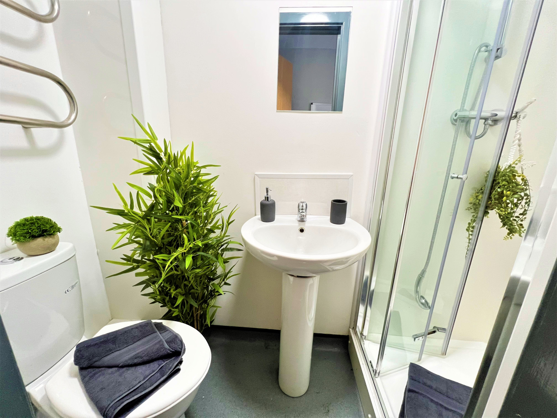  Deluxe En-Suite  -  Park Lane House  - Gallery -  20
