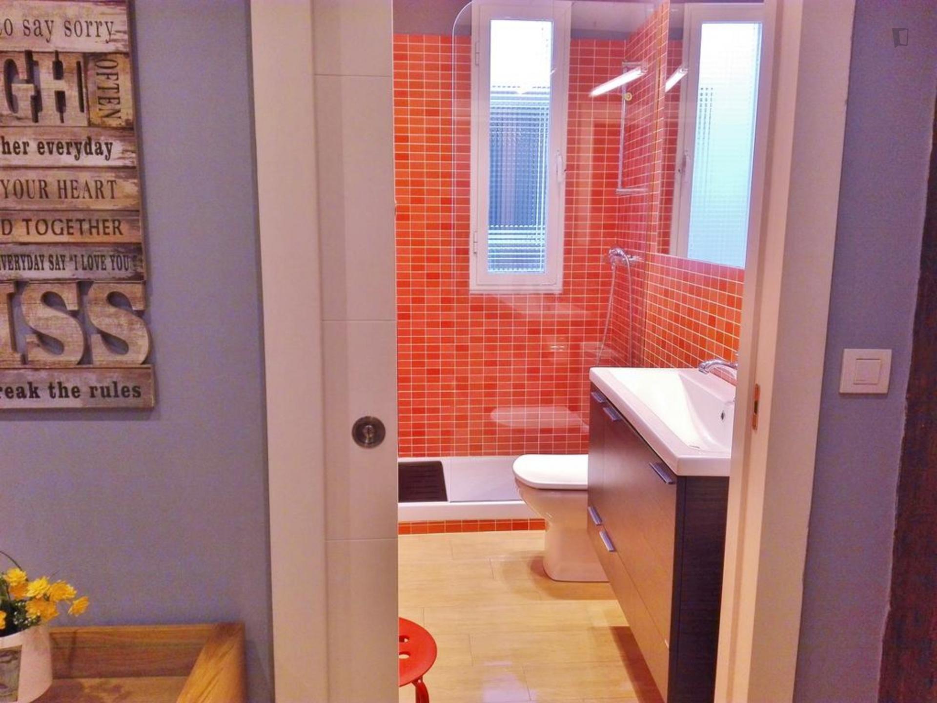 Modern 2-bedroom apartment in the heart of Bilbao