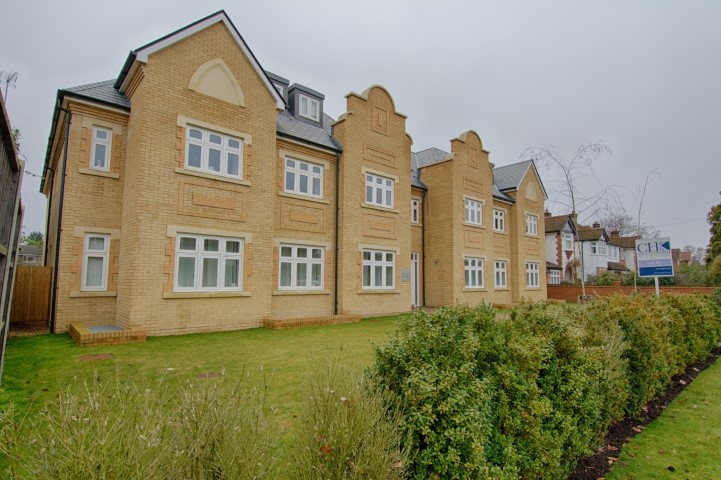 Kinnaird Court