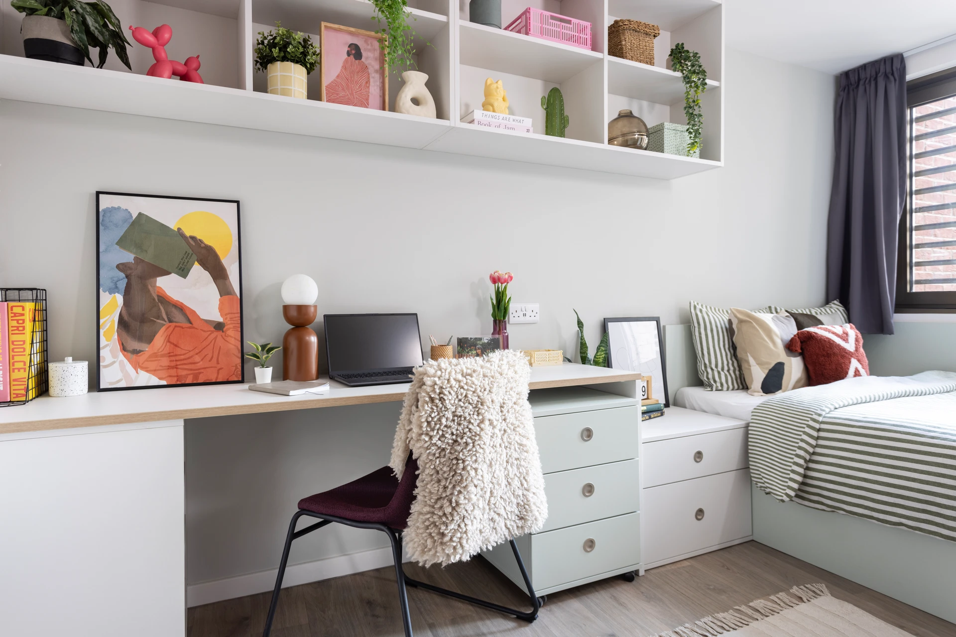  Large High Double En-Suite  -  Bromley Place  - Gallery -  3