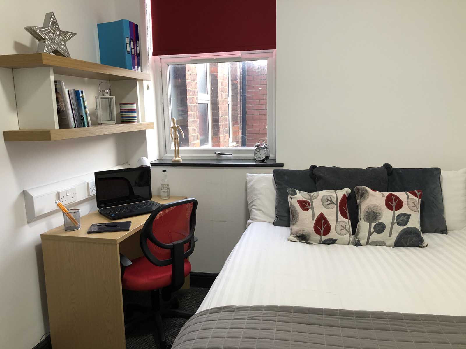  Classic En-Suite  -  Mandale Terrace  - Gallery -  30