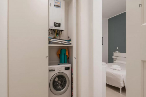 Lovely 2-bedroom apartment near Ottaviano metro station