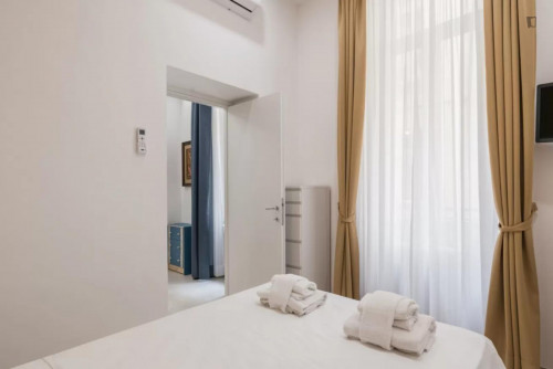 Lovely 2-bedroom apartment near Ottaviano metro station  - Gallery -  5
