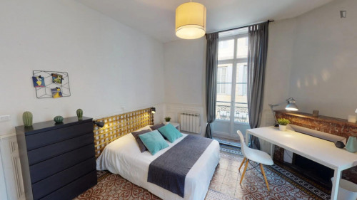 Comfy double bedroom close to Montpellier Saint-Roch train station