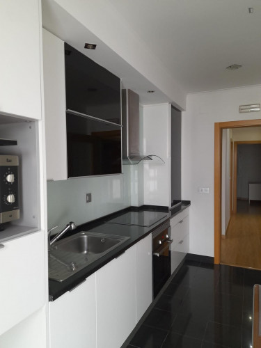 Colourful Double Bedroom close to Praia de Carcavelos - Gallery - 7