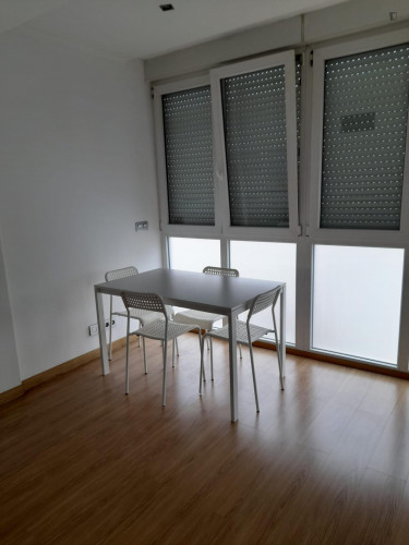 Colourful Double Bedroom close to Praia de Carcavelos - Gallery - 10