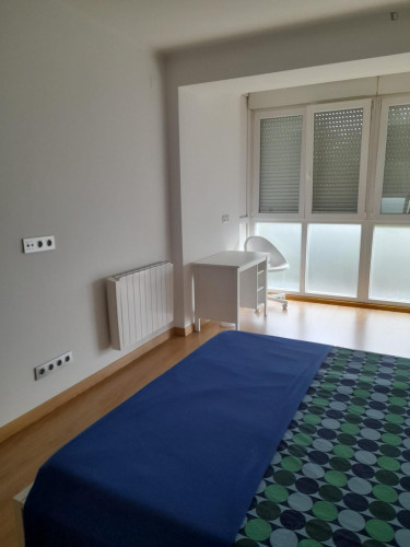 Colourful Double Bedroom close to Praia de Carcavelos - Gallery - 20