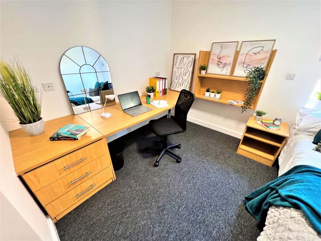  Premier Plus  -  The Foundry 1  - Gallery -  1