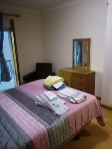 Welcoming 2-bedroom apartment near the centre of Bragança - Gallery - 9