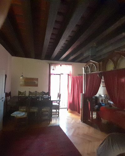 Very artistic 1-bedroom apartment near Basilica di San Marco - Gallery - 8