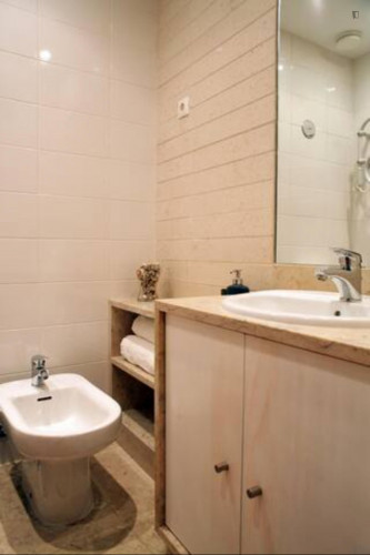 Very cool 2-bedroom apartment in Parque das Nações - Gallery - 6