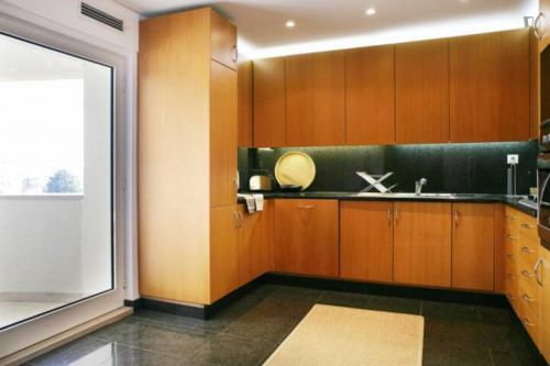 Very cool 2-bedroom apartment in Parque das Nações