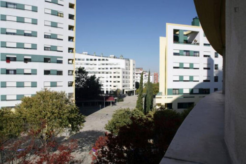 Very cool 2-bedroom apartment in Parque das Nações - Gallery - 14