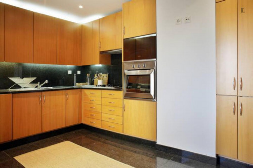 Very cool 2-bedroom apartment in Parque das Nações - Gallery - 5