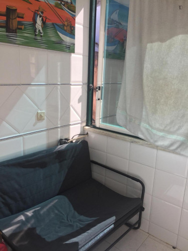 Nice double bedroom close to Intendente metro station - Gallery - 6