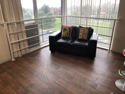 فالكلاند هاوس