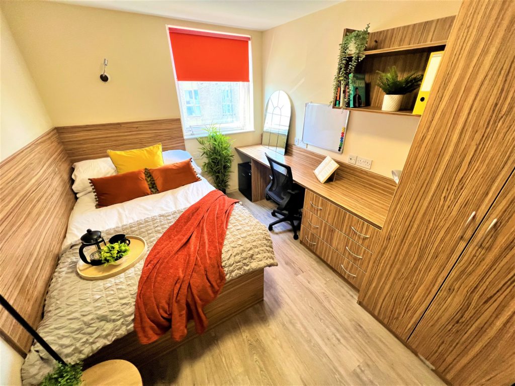 Deluxe En-Suite - Falkland House - Gallery - 8