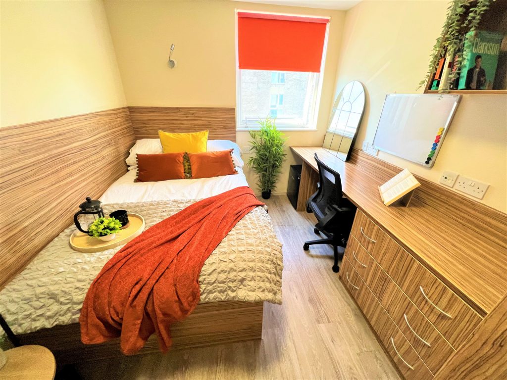 Deluxe En-Suite - Falkland House - Gallery - 9