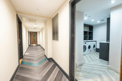 121 برنسيز ستريت