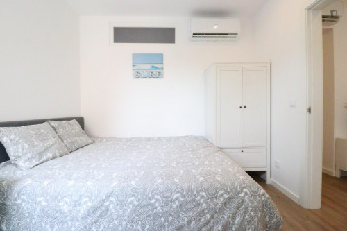 Entire 2-bedroom apartment in Lisbon - No Sharing