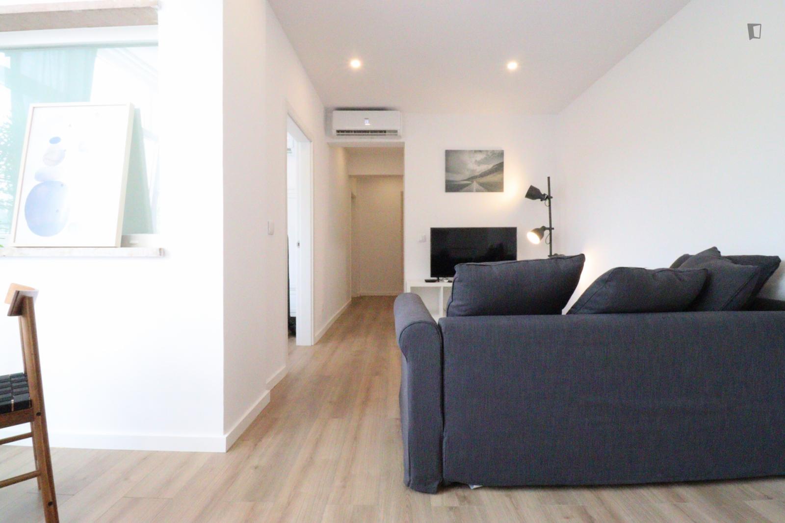 Entire 2-Bedroom Apartment In Lisbon - No Sharing - 1