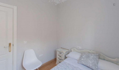 Neat double bedroom in Porvenir