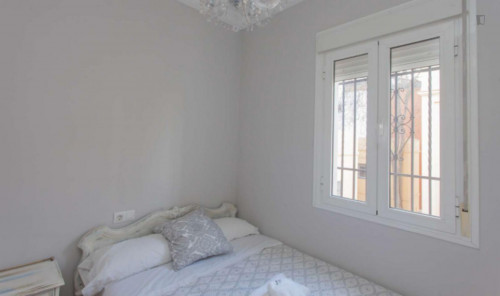 Neat double bedroom in Porvenir