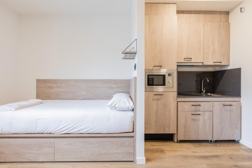 Bed in a twin bedroom with kitchen near Doctor Morales Park - Gallery - 17