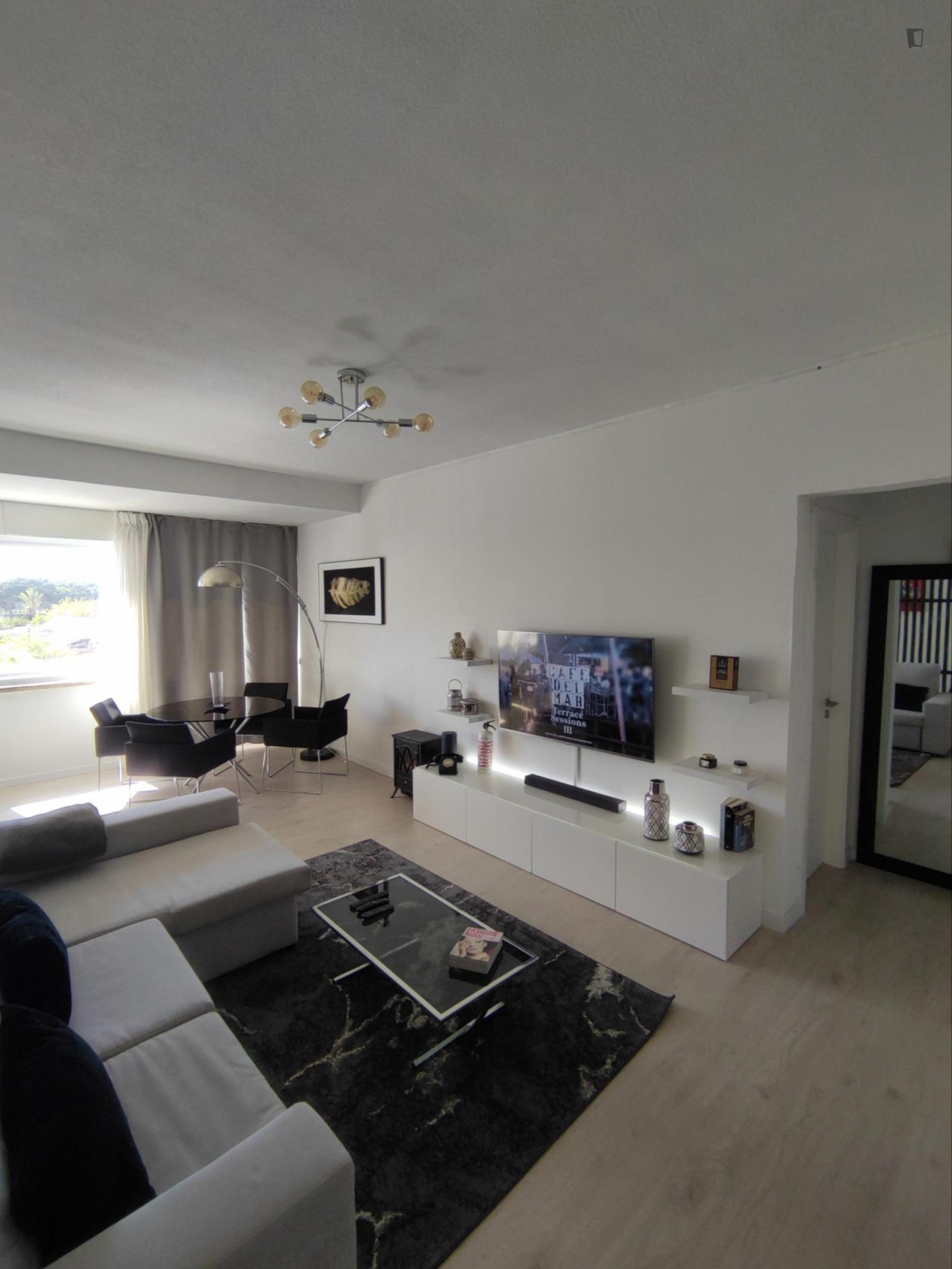 Excellent Flat In Costa Da Caparica - 1
