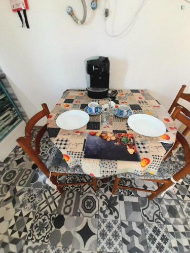Enjoyable 1-bedroom flat within walking distance of the beaches - Gallery - 9