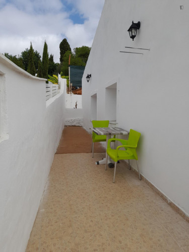 Enjoyable 1-bedroom flat within walking distance of the beaches - Gallery - 15